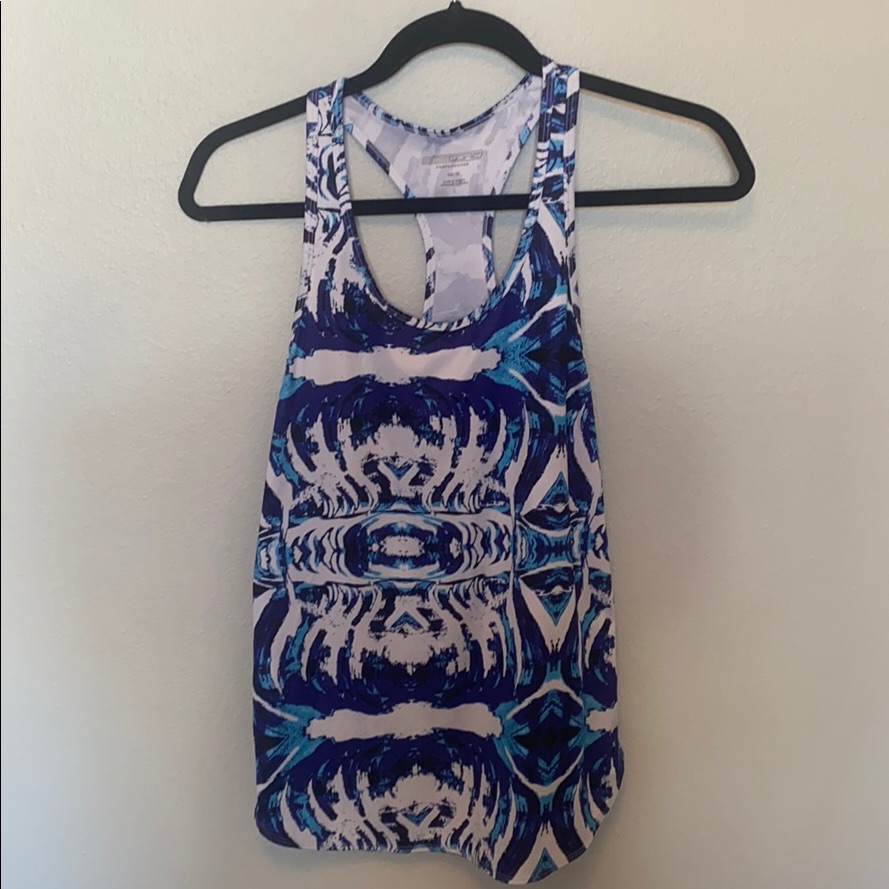 Express Performance Workout Top